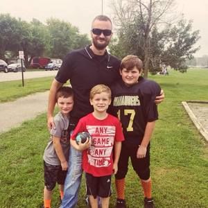 Meet your Posher, Corey